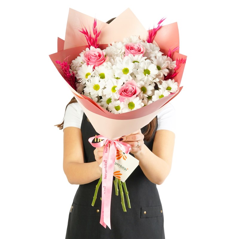 Pembe Gül Papatya Buketi (Sweet Pink Daisy)