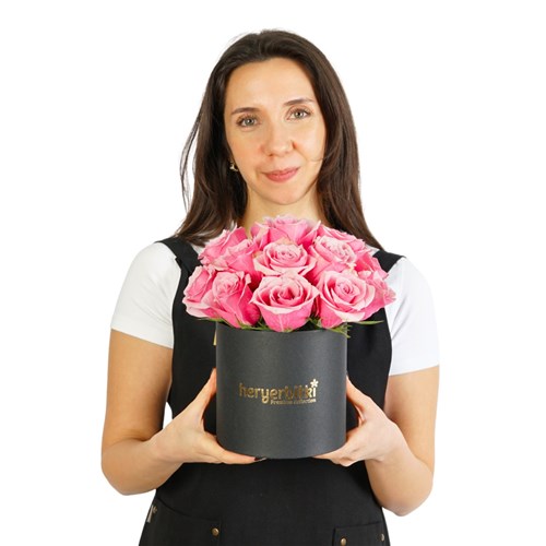 Double Pink Roses (Kutuda 15'li Pembe Güller)