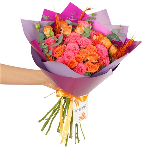 Soft Bloom (Çardak Güller Buketi)