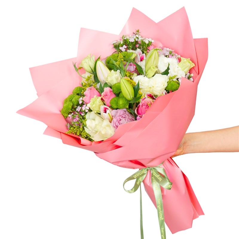 Spring Melody (Karışık Mevsim Çiçekleri Buketi)