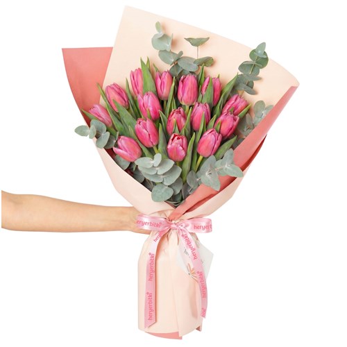 Blush Tulips (Pembe Lale Buketi)