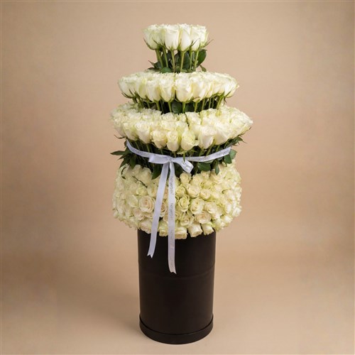 301 Beyaz Gül Aranjmanı (Empire White Roses)
