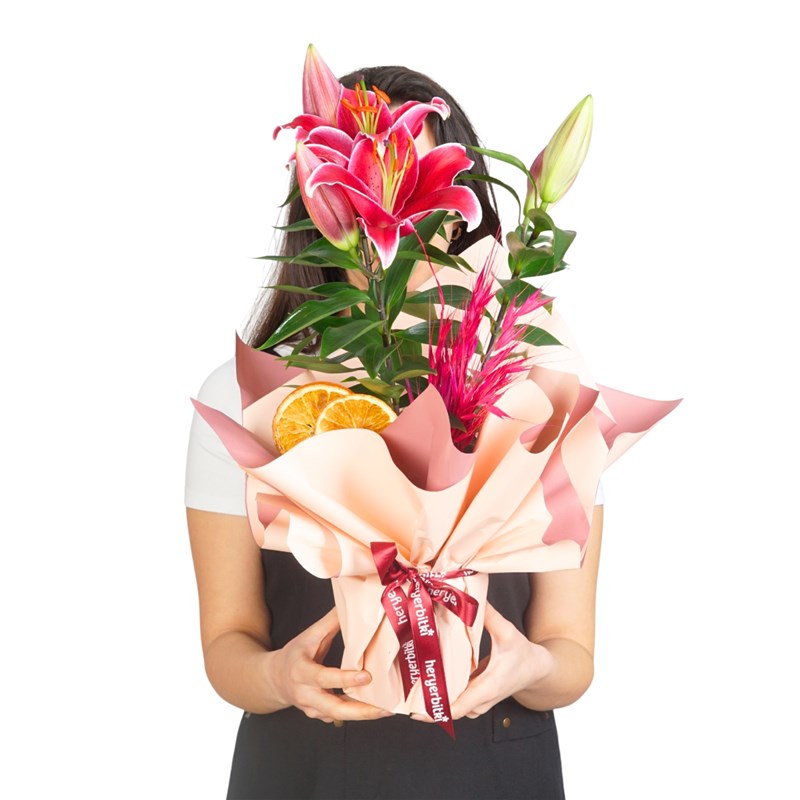 Mis Kokulu Lilyum Çiçeği - Hediye Paketli