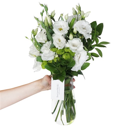 Whiteness (Beyaz Lisyantus Buketi)