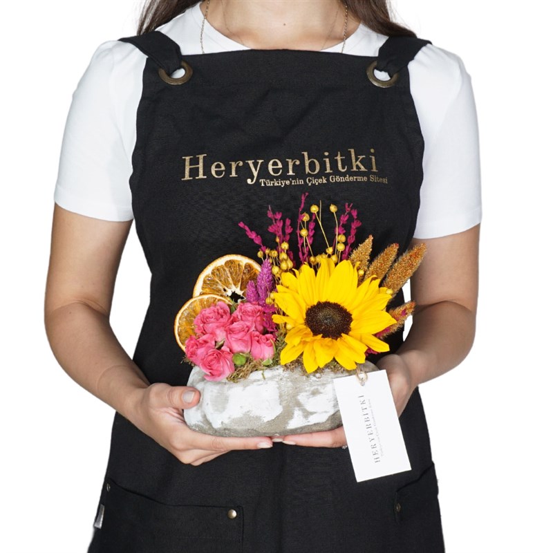 Sunflower (Ayçiçeği ve Güller Aranjmanı)