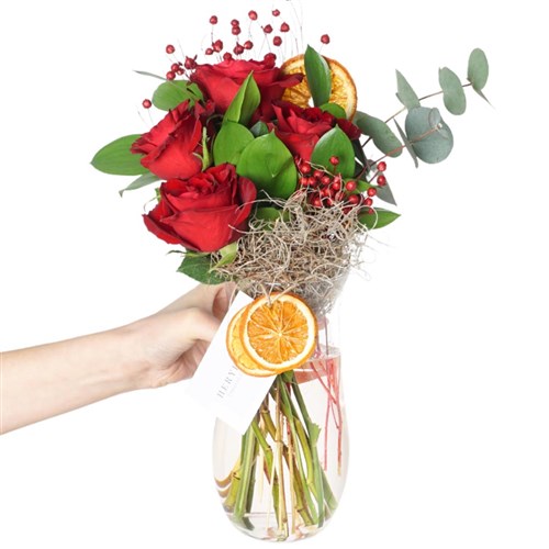 All Season Love Roses (4lü Kırmızı Güller Buketi)