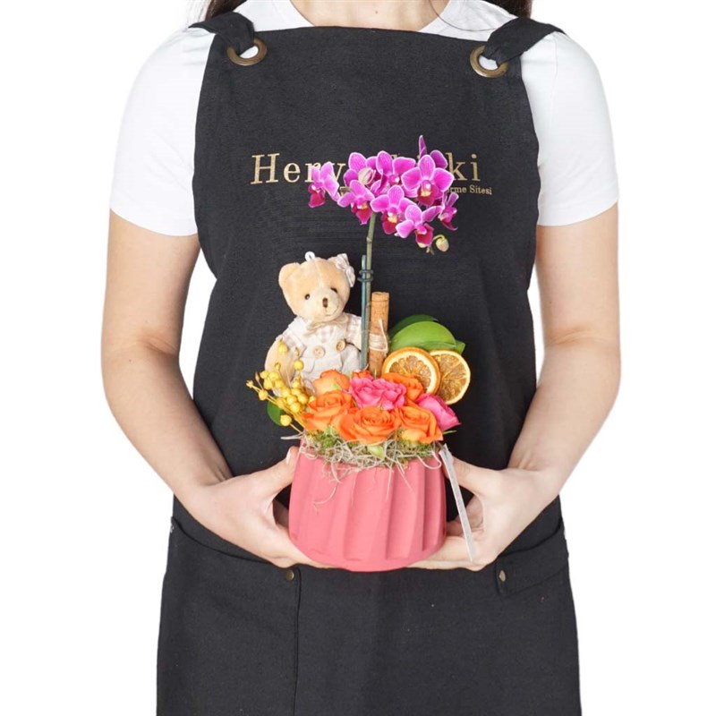 Mor Orkide ve Güller Aranjmanı (Sweet Gift)
