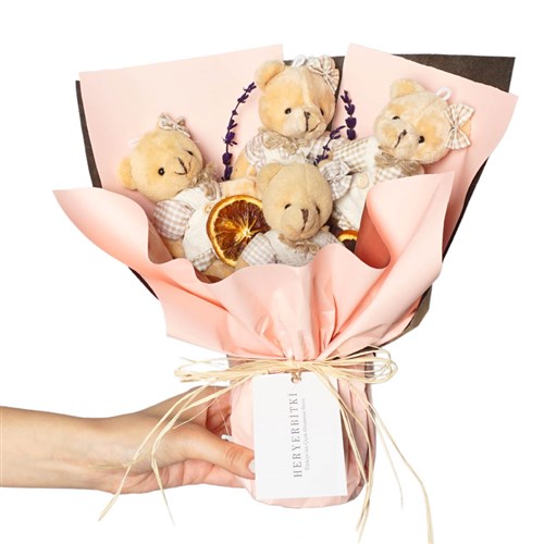 Sweet Bear (Ayıcık Buketi)