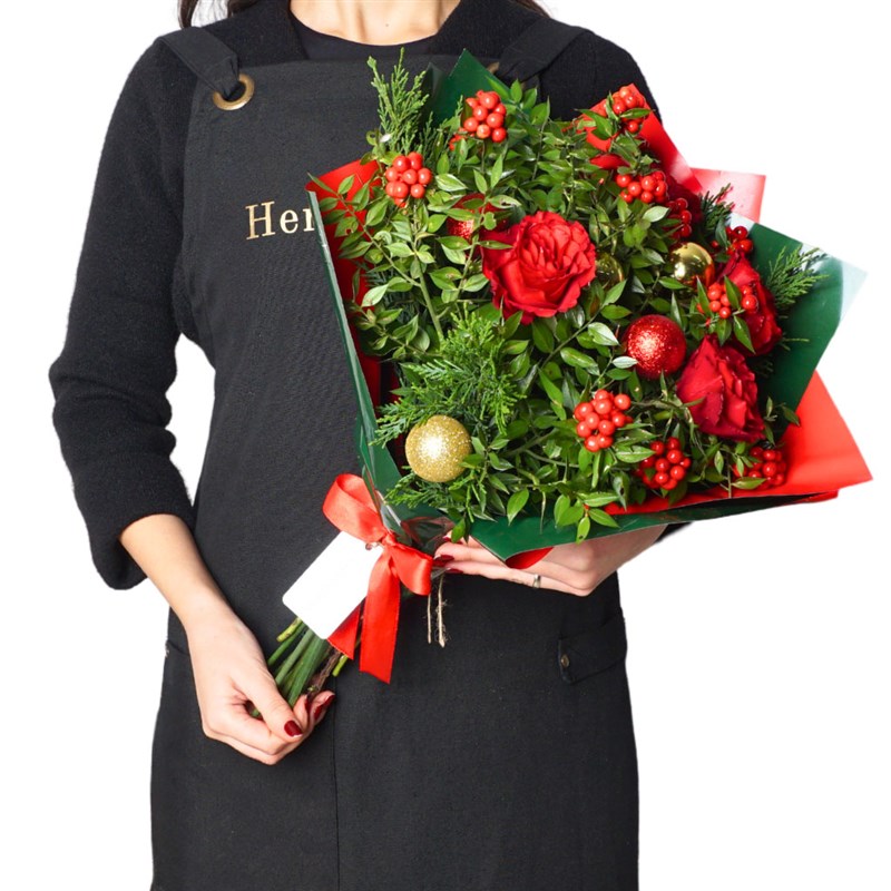 Festive Red Bloom (Kokina ve Güller Aranjmanı)