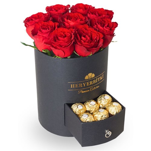 Premium Siyah Kutuda Kırmızı Güller ve Ferrero Rocher