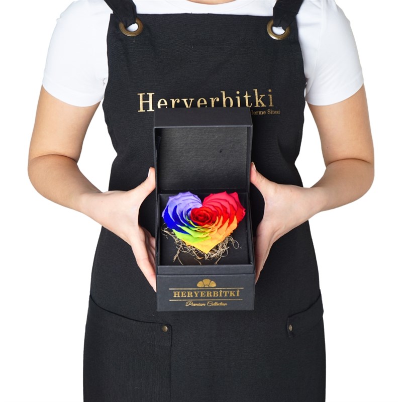 Premium Kutuda Rainbow Kalp Solmayan Gül