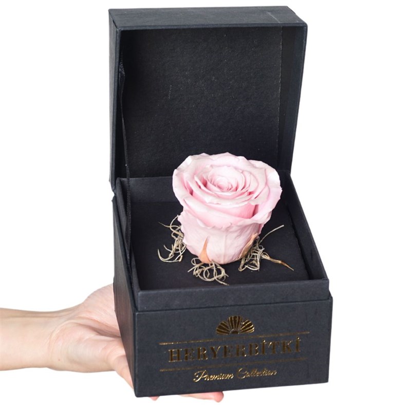 Premium Kutuda Metalik Pembe Solmayan Gül