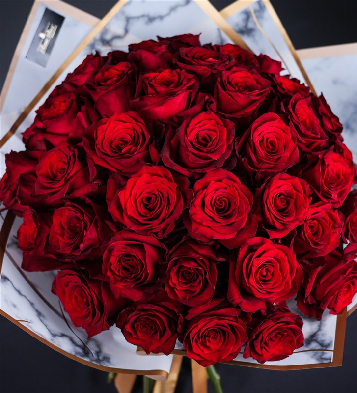 Marble - Bouquet of 50 Red Roses