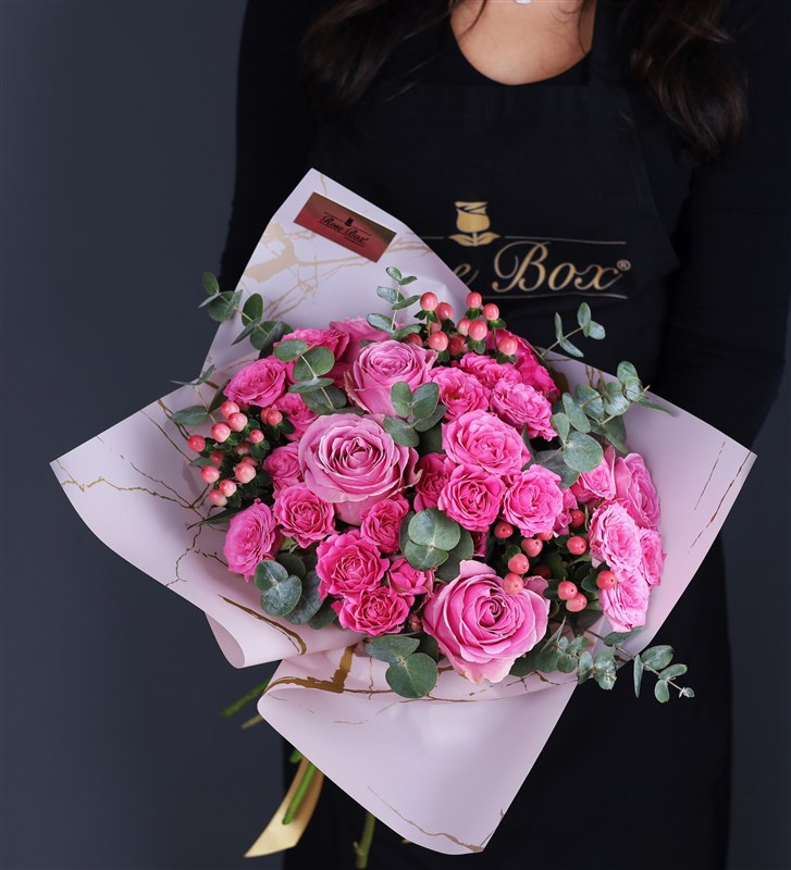 Cotton Candy - Flower Bouquet of Pink Roses