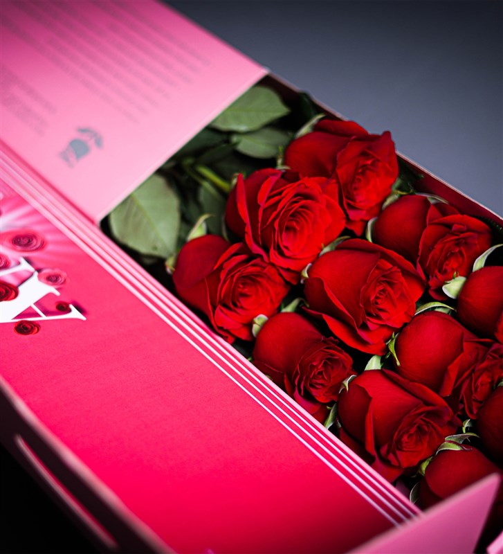 Mom's 12-Pack - 12 Red Roses in a Pink Box for Mother's Day