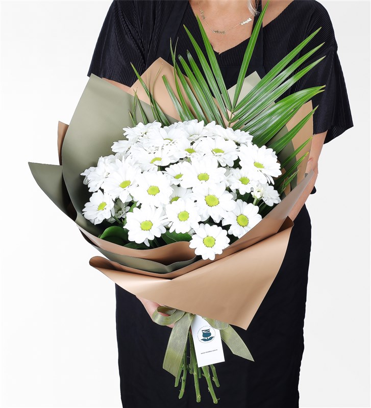 White Daisy Bouquet in Green Copper Gilded Packaging