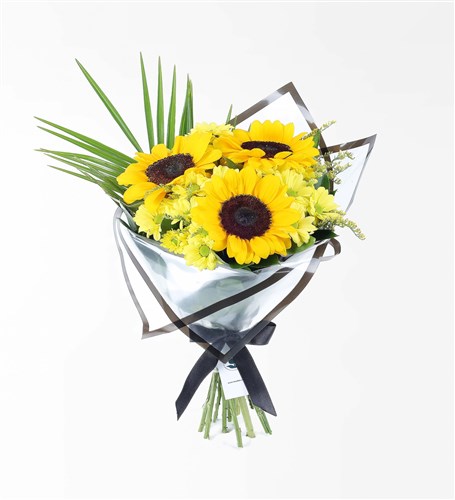 Bouquet of Yellow Daisies and Sunflowers