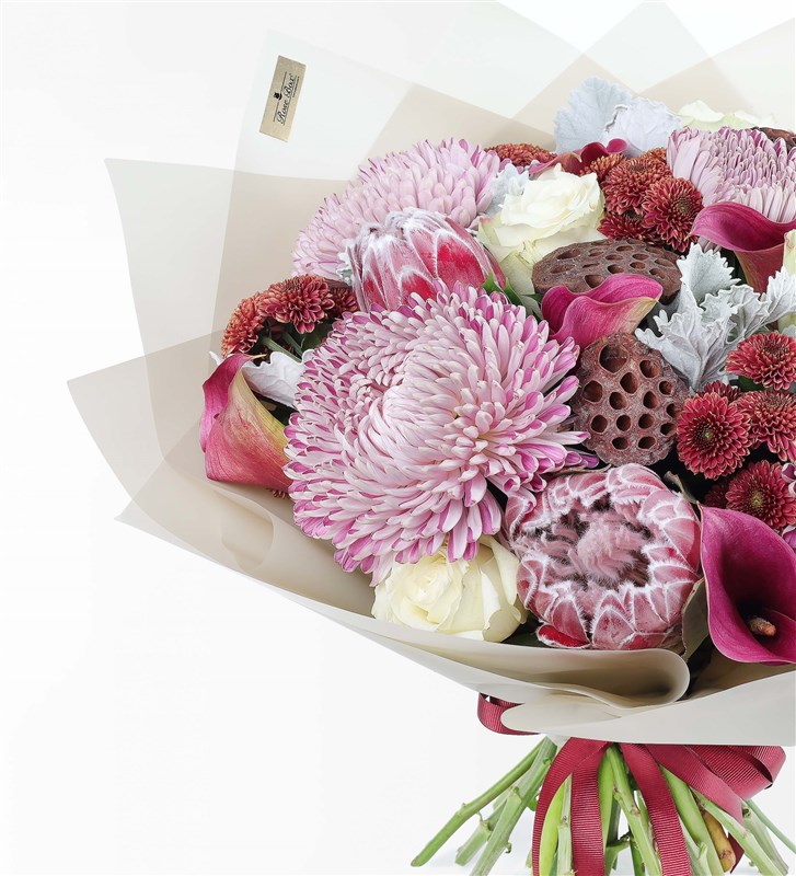 Coral XL - Protea Anastasia Gala and Lotus Flower Bouquet