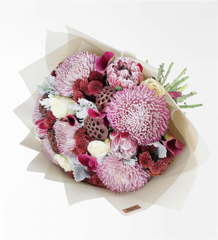 Coral XL - Protea Anastasia Gala and Lotus Flower Bouquet