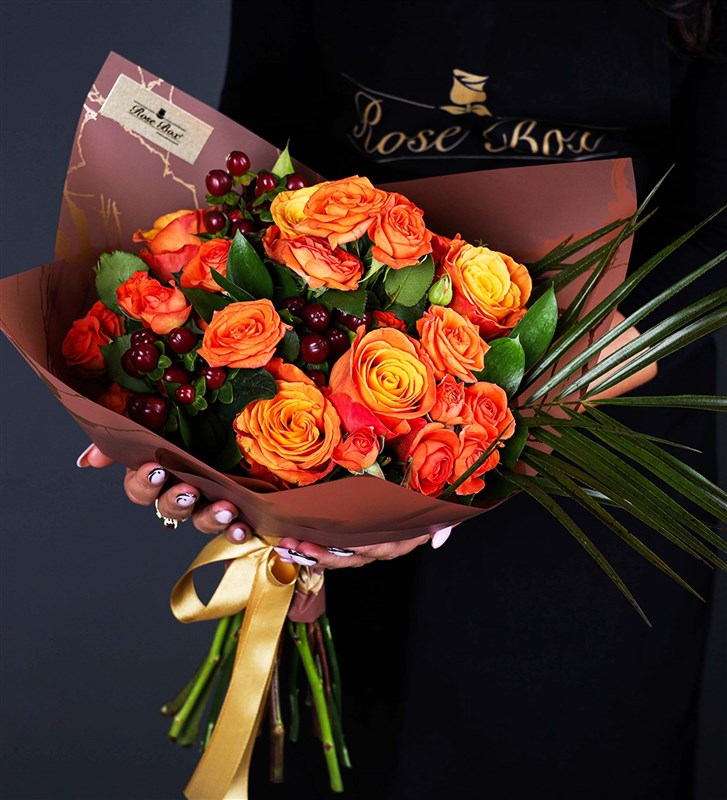 Pumpkin - Flower Bouquet of Orange Roses