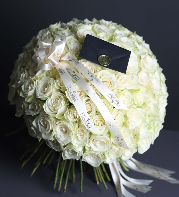 White Athena - Bouquet of 100 White Roses