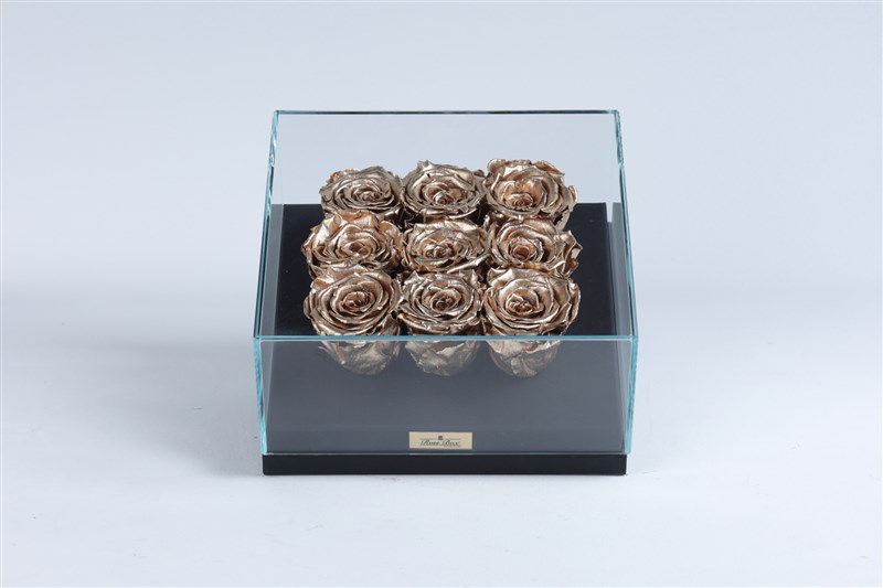 9 Gold Everlasting Roses in a Black Glass Box