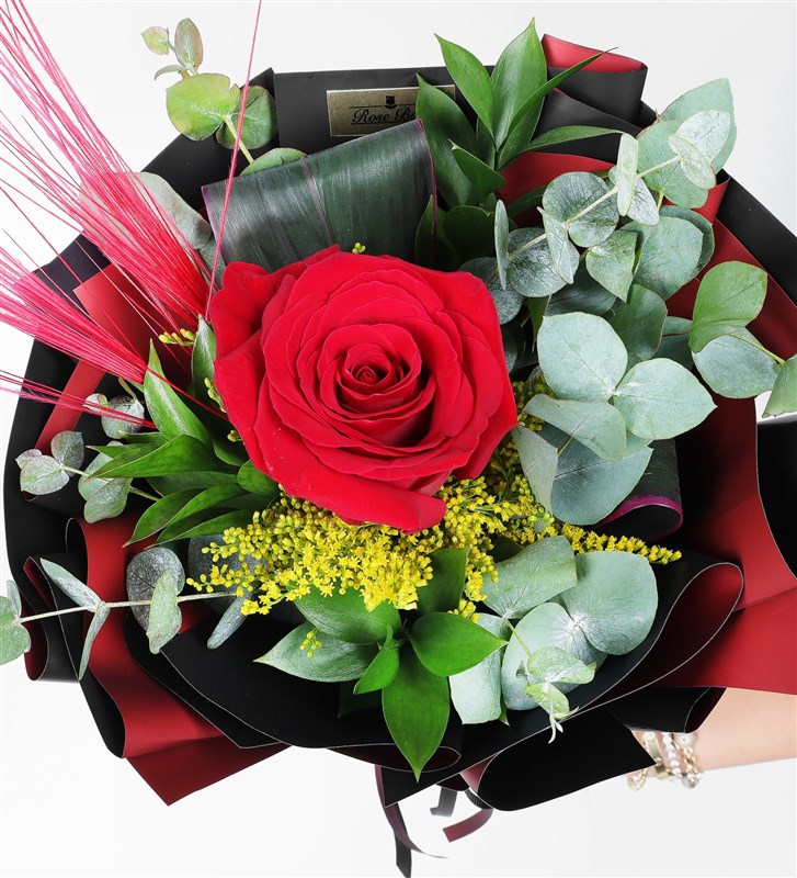 Single Rose Bouquet
