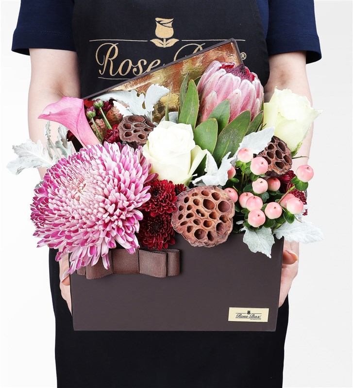 Coral Arrangement - Protea Anastasya Gala And Lotus