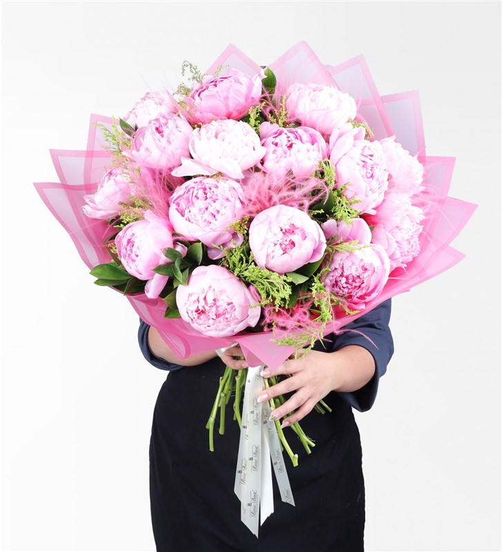 Pink Peony Bouquet in Pink Packaging