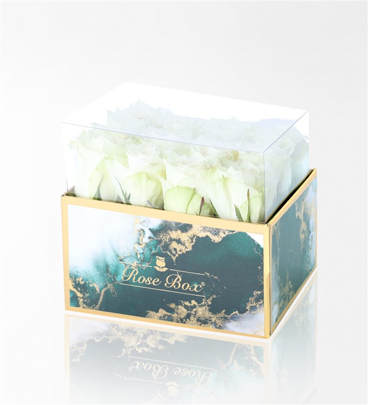 Emerald Maxi Box of 12 White Roses
