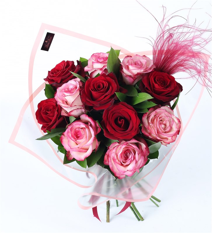 Inlove - Pink and Red Rose Bouquet