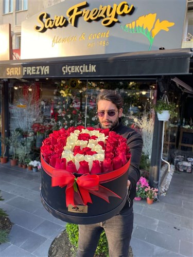 Baş Harfe Özel Kutu Gül