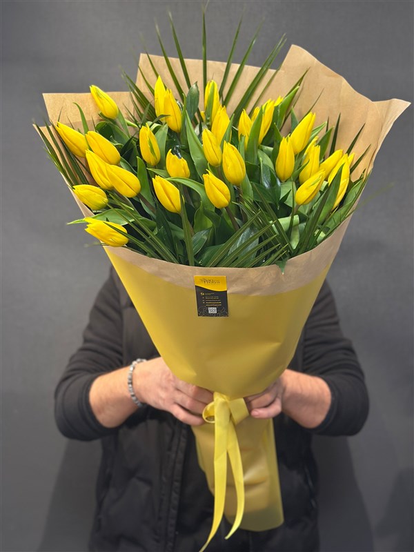 Sarı Lale Buketi