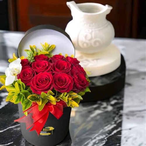 Roses | Sarı Frezya - İstanbul Online Lüks Çiçek Siparişi
