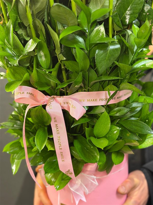 Pink Eternity – Pembe Kutuda İthal Gül Aranjmanı