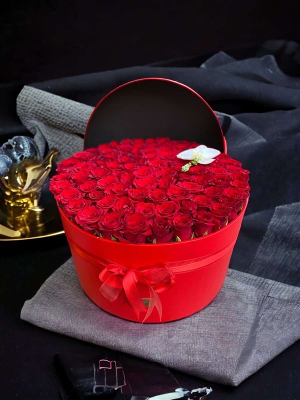 First Class Roses with Orchid Candle