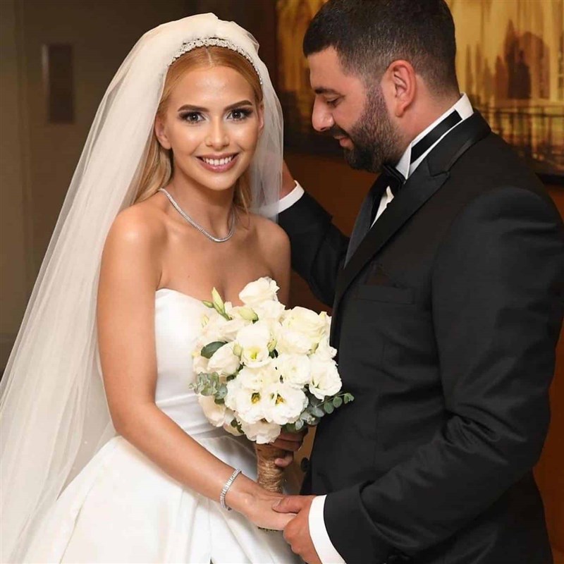 Lisyantus Brides Bouqet