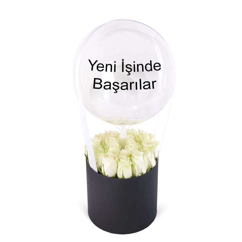 Yuvarlak Büyük Siyah Kutuda Beyaz Güllü Balon Kutusu