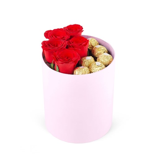 Yuvarlak Pembe Kutuda Rocher Çikolatalı Kırmızı Gül