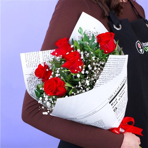 Sevgiliye Kırmızı Gül Buketi 5 li