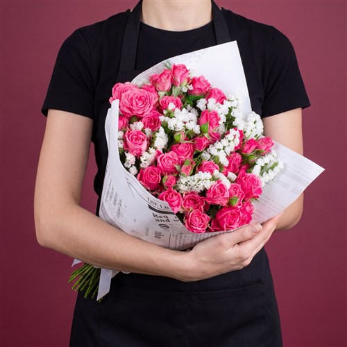 Pembe Çardak Gül Buketi Bloomy Pink