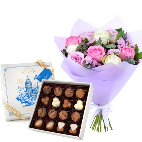 Pastel Bloom Gül Buketi Ve Special Çikolata