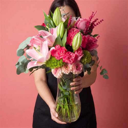 Pembe Lilyum ve Gerbera Aranjmanı Pretty Pink Bieber