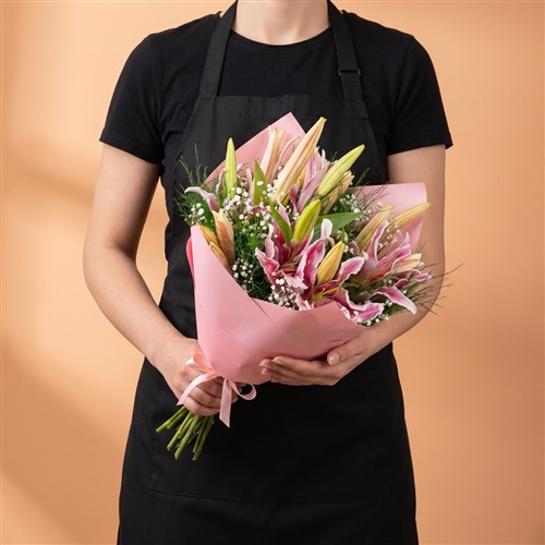 Pembe Lilyum Buketi