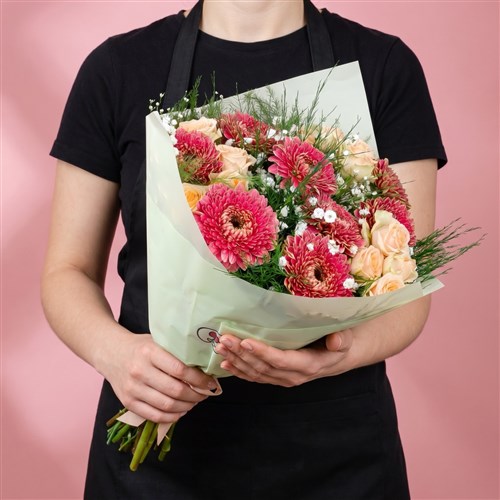Somon Gül ve Bordo Gerbera Buketi - Riva Chique Somon