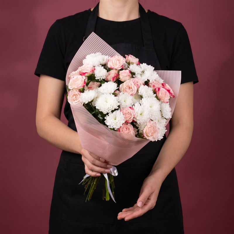 Pembe Gül ve Beyaz Krizantem Buketi - Emirgan Pink