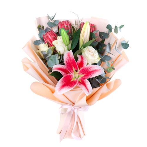 Pembe Lilyum ve Beyaz Gül Buketi Cape Pink