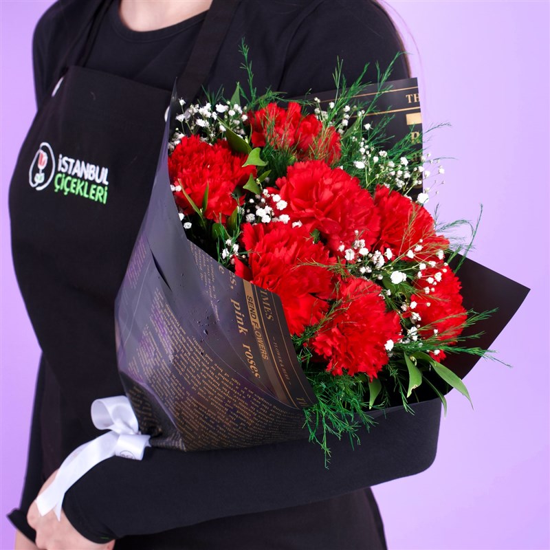 Kırmızı Karanfil Buketi - Yıldız Red K