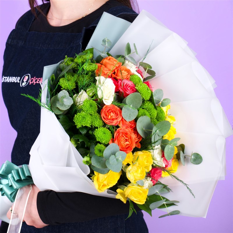 Renkli Çardak Gül Buketi Atina