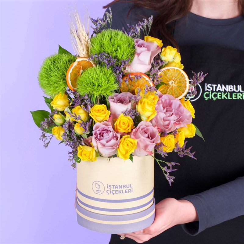 Lila Kutuda Lila Gül Aranjmanı